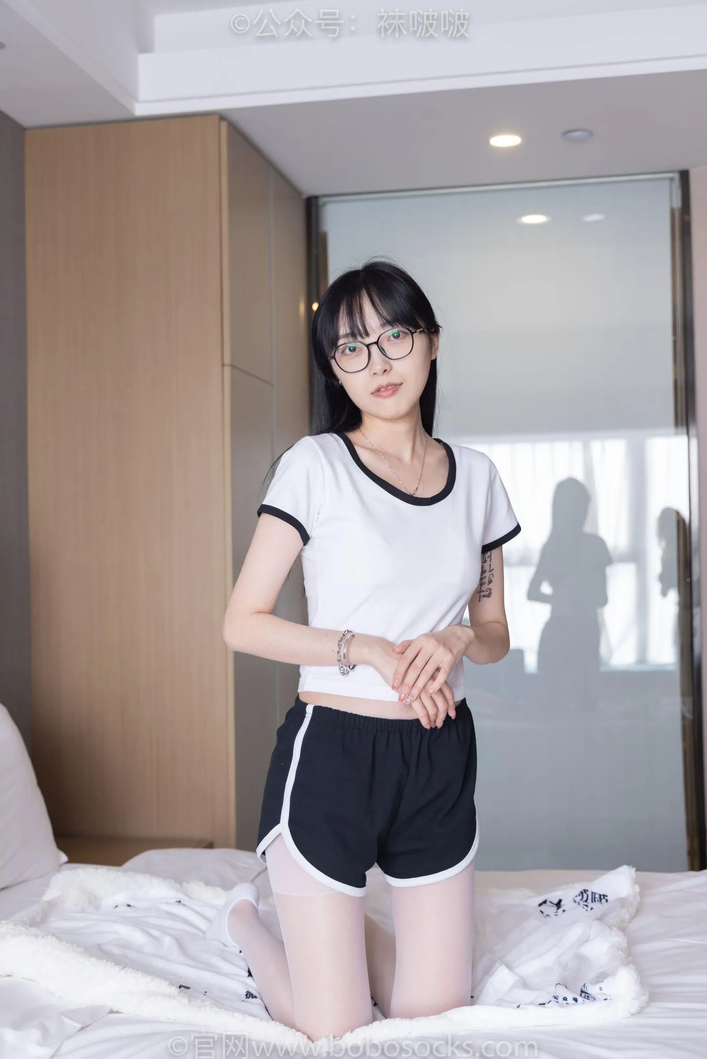 [BoBoSocks袜啵啵]NO.037 稚予-帆布鞋、短白棉袜、白丝 [136P]插图9